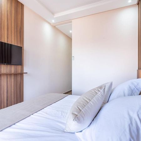 New! Superbe Appartement A Majorelle,Terrace,Iptv. 马拉喀什 外观 照片