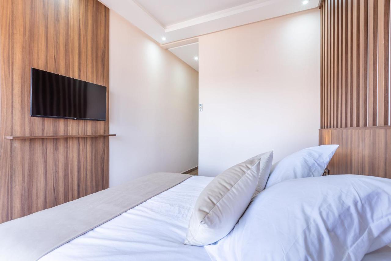 New! Superbe Appartement A Majorelle,Terrace,Iptv. 马拉喀什 外观 照片